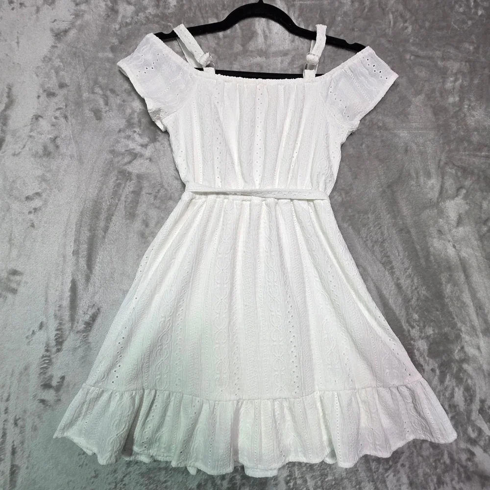 Childrens Place Girls White Eyelet Off Shoulder Dress Size 7/8 M Summer Ruffle